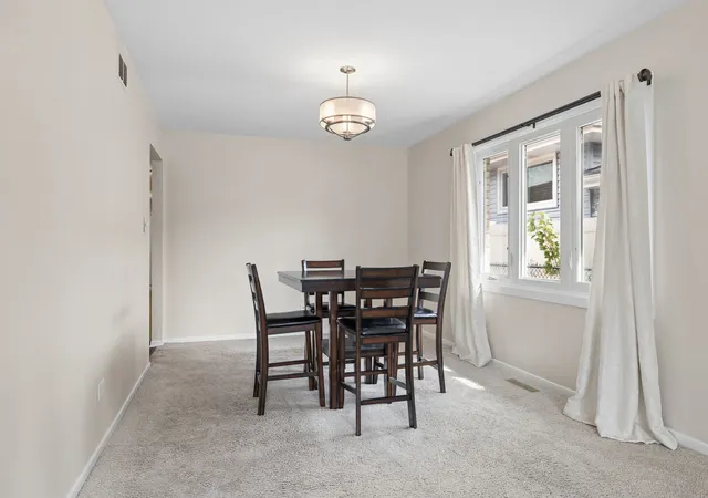 Photo 3 of Single family home for sale at 5222 Laramie Ct, Oak Forest, IL 60452 | MLS# 12759754 | Listing updated on 2026-09-21