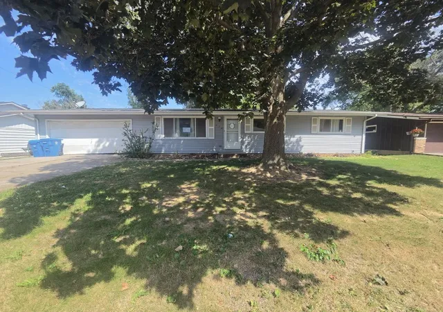 Photo 1 of Sale Pending at 433 25th Avenue, East Moline, IL 61244 | MLS# 12759771 | Listing updated on 2026-10-01