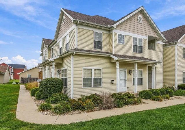 Photo 1 of Condo for sale at 3722 Balcary Bay #0, Champaign, IL 61822 | MLS# 12759813 | Listing updated on 2026-09-29