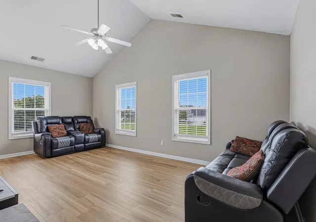 Photo 4 of Condo for sale at 3722 Balcary Bay #0, Champaign, IL 61822 | MLS# 12759813 | Listing updated on 2026-09-29