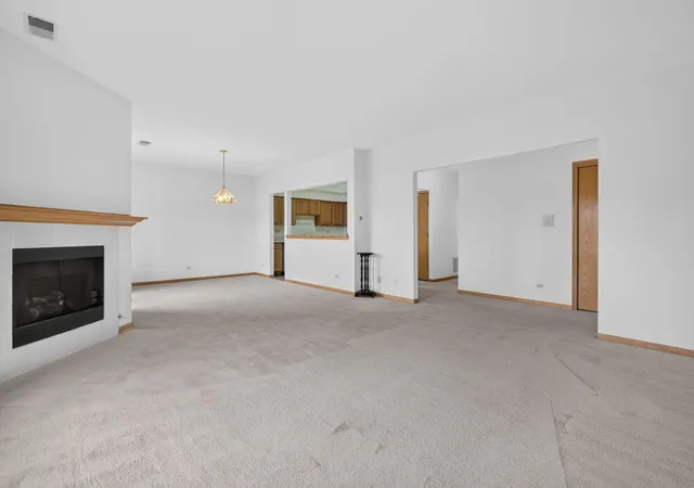 Photo 4 of Condo for sale at 15751 S Ravinia Ave #2N, Orland Park, IL 60462 | MLS# 12759854 | Listing updated on 2026-09-19