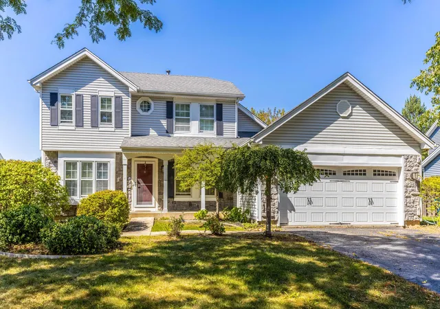 Photo 1 of Single family home for sale at 984 Georgian Pl, Bartlett, IL 60103 | MLS# 12759861 | Listing updated on 2026-09-21