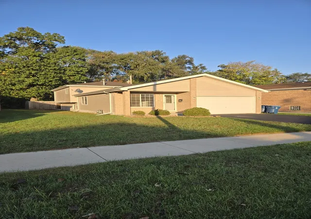 Photo 2 of Single family home for sale at 602 Merrill Ave, Calumet City, IL 60409 | MLS# 12759886 | Listing updated on 2026-10-24