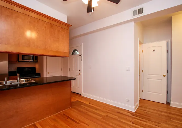 Photo 4 of Condo for sale at 4014 N Spaulding Ave #2, Chicago, IL 60618 | MLS# 12759890 | Listing updated on 2026-09-15