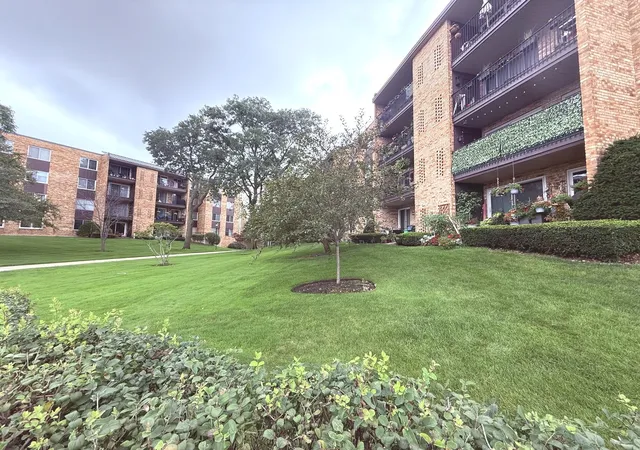 Photo 1 of Condo for sale at 502 W Huntington Cmns Rd #438, Mount Prospect, IL 60056 | MLS# 12759904 | Listing updated on 2026-09-21
