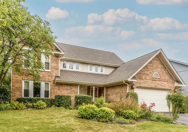 Photo 1 of Single family home for sale at 737 Joel Ln, Buffalo Grove, IL 60089 | MLS# 12759946 | Listing updated on 2026-09-22