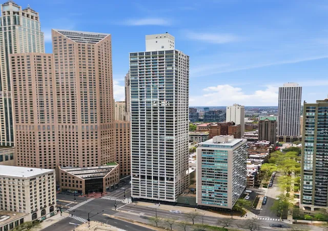 Photo 1 of Condo for sale at 1000 N Lake Shore Plz #24C, Chicago, IL 60611 | MLS# 12759961 | Listing updated on 2026-10-09