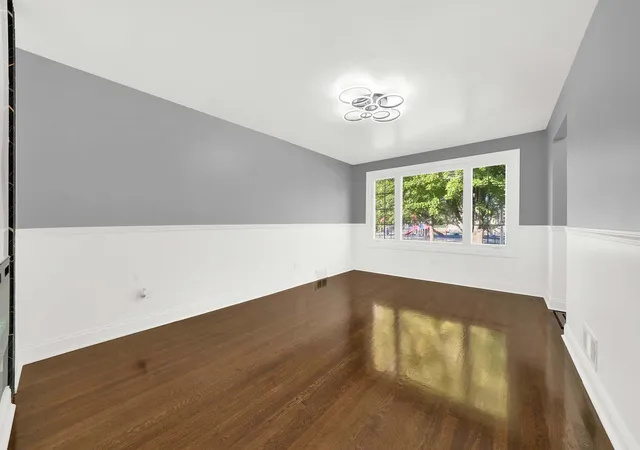 Photo 4 of Single family home for sale at 8031 S Kostner Ave, Chicago, IL 60652 | MLS# 12759979 | Listing updated on 2026-09-22