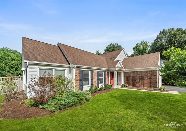 Photo 3 of Single family home for sale at 311 Devlin Ct, Naperville, IL 60565 | MLS# 12760015 | Listing updated on 2026-10-07
