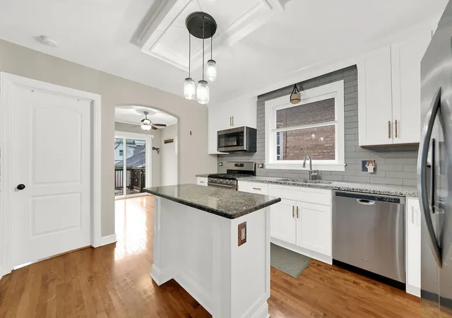 Photo 4 of Single family home for sale at 4805 S Kedvale Ave, Chicago, IL 60632 | MLS# 12760026 | Listing updated on 2026-10-10