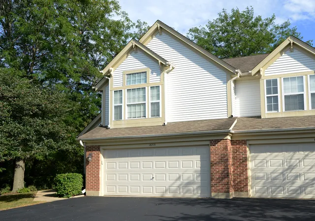 Photo 1 of Townhouse for sale at 1633 Penny Ln, Crystal Lake, IL 60014 | MLS# 12760028 | Listing updated on 2026-09-30