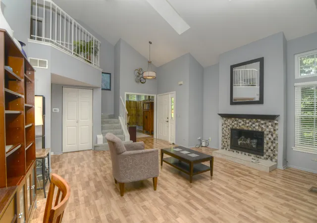 Photo 3 of Townhouse for sale at 1633 Penny Ln, Crystal Lake, IL 60014 | MLS# 12760028 | Listing updated on 2026-09-30