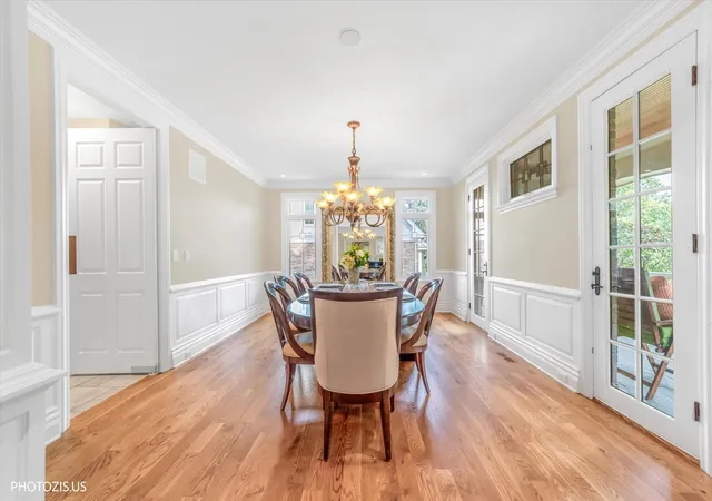 Photo 4 of Single family home for sale at 427 W Walnut St, Hinsdale, IL 60521 | MLS# 12760060 | Listing updated on 2026-09-27