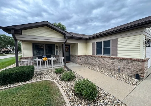 Photo 2 of Condo for sale at 903a Florence Ln #0, Sterling, IL 61081 | MLS# 12760095 | Listing updated on 2026-09-24