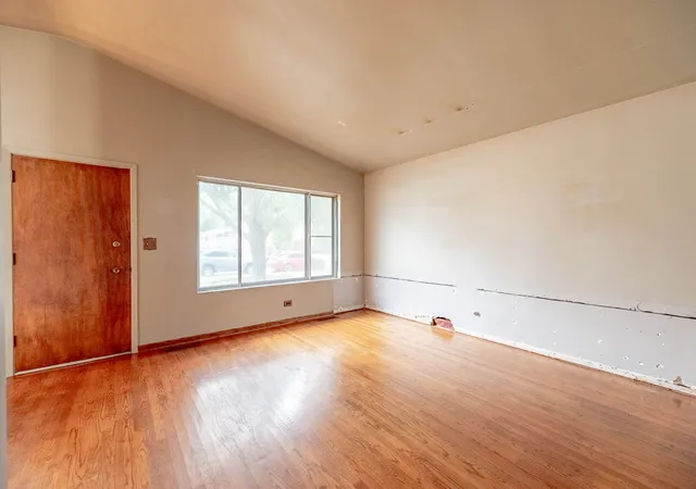 Photo 2 of Single family home for sale at 8410 W Bruce Dr, Niles, IL 60714 | MLS# 12760096 | Listing updated on 2026-09-21