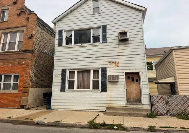 Multi family home for sale at 832 W 33rd Street, Chicago, IL 60608 | MLS# 12760112