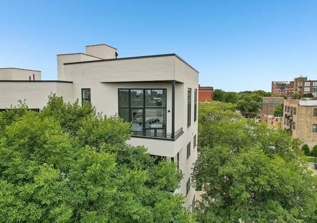 Condo for sale at 1656 N Bosworth Ave #PH-4N, Chicago, IL 60642 | MLS# 12760149