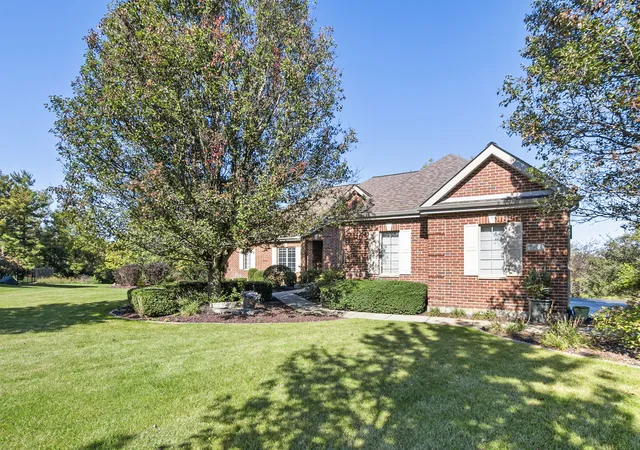 Photo 4 of Single family home for sale at 7308 Sheffield Ct, Monee, IL 60449 | MLS# 12760159 | Listing updated on 2026-10-07