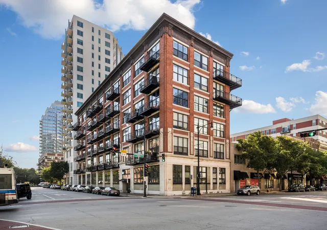 Photo 1 of Condo for sale at 1601 S Michigan Ave #505, Chicago, IL 60616 | MLS# 12760199 | Listing updated on 2026-09-21