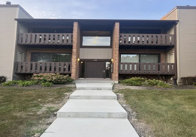 Listing Photo 1 - Condo for sale in building located at 332 Sheridan Dr, Willowbrook, IL 60527 - Unit #1C