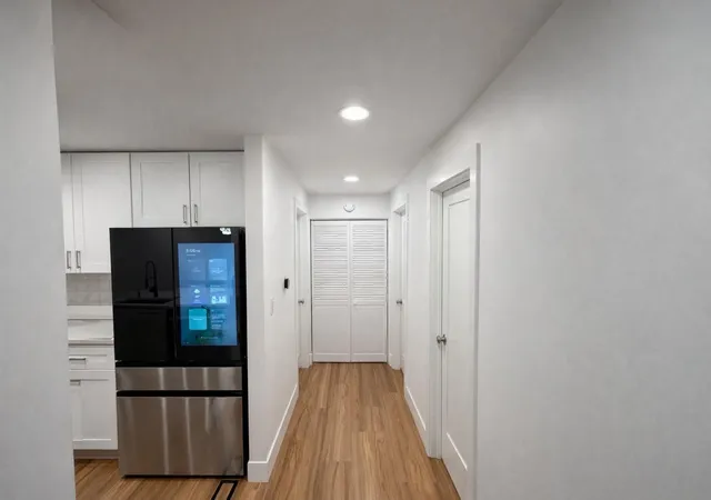Listing Photo 4 - Condo for sale in building located at 332 Sheridan Dr, Willowbrook, IL 60527 - Unit #1C