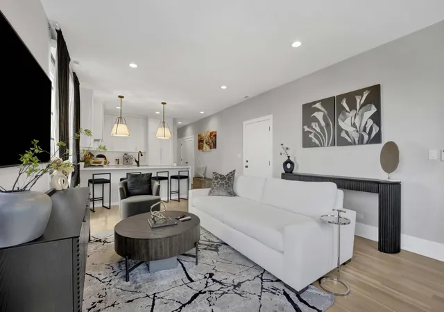 Photo 2 of Condo for sale at 1833 N Larrabee St #2, Chicago, IL 60614 | MLS# 12760212 | Listing updated on 2026-09-15