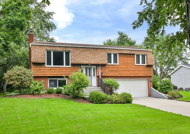 Photo 1 of Single family home for sale at 2287 Durham Dr, Wheaton, IL 60189 | MLS# 12760219 | Listing updated on 2026-09-21