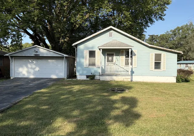 Photo 2 of Single family home for sale at 203 S Fuller St, Kenney, IL 61749 | MLS# 12760259 | Listing updated on 2026-10-10