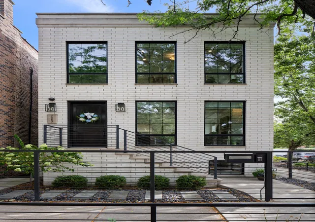 Photo 2 of Sale Pending at 2057 N Oakley Ave, Chicago, IL 60647 | MLS# 12760262 | Listing updated on 2026-10-16
