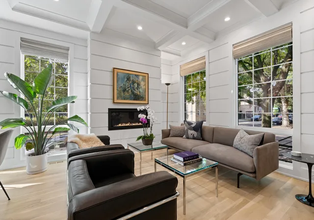 Photo 3 of Single family home for sale at 2057 N Oakley Ave, Chicago, IL 60647 | MLS# 12760262 | Listing updated on 2026-09-16