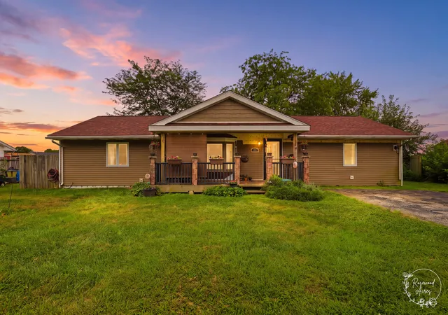 Photo 2 of Single family home for sale at 140 Ethel St, Buckingham, IL 60917 | MLS# 12760283 | Listing updated on 2026-09-24