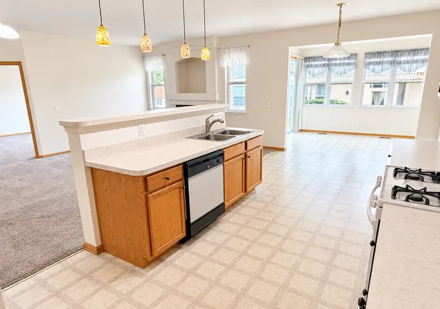 Photo 3 of Townhouse for sale at 1584 W Ludington Cir, Romeoville, IL 60446 | MLS# 12760285 | Listing updated on 2026-09-28