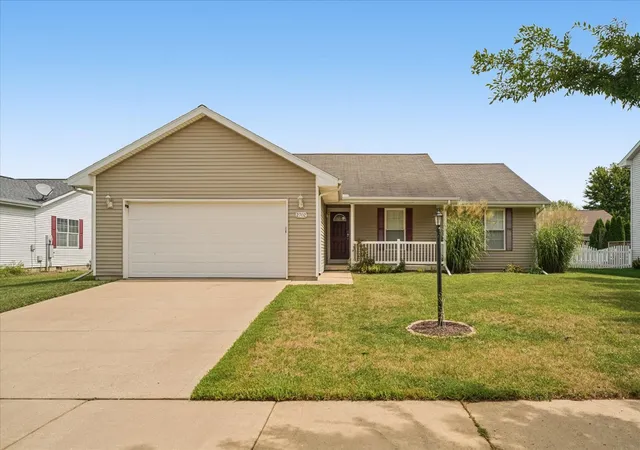 Photo 1 of Single family home for sale at 2702 Landis Farm Rd, Urbana, IL 61802 | MLS# 12760323 | Listing updated on 2026-09-22