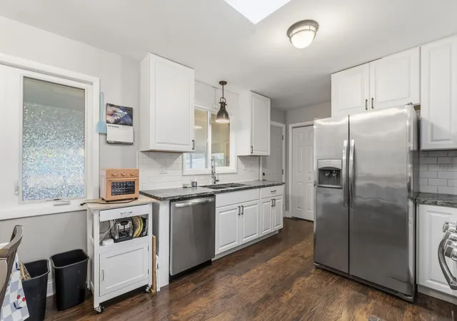 Photo 4 of Single family home for sale at 457 Lilac Ln, Elk Grove Village, IL 60007 | MLS# 12760329 | Listing updated on 2026-09-22