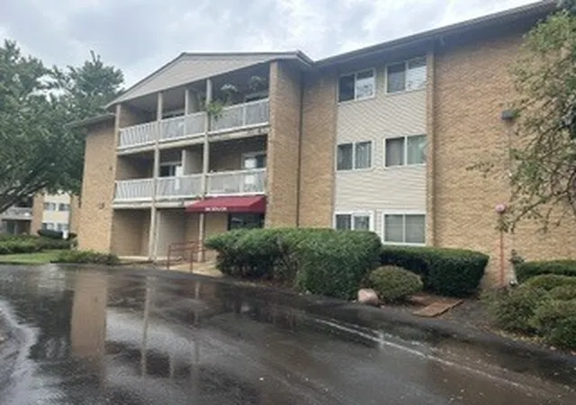 Photo 2 of Condo for sale at 940 Beau Dr #209, Des Plaines, IL 60016 | MLS# 12760351 | Listing updated on 2026-09-21