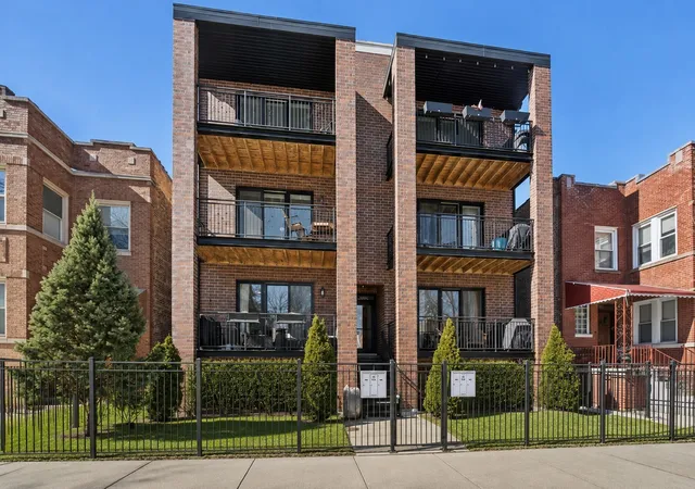 Condo for sale at 3340 N Lawndale Ave #1N, Chicago, IL 60618 | MLS# 12760359