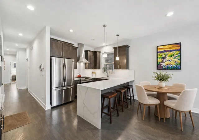 Listing Photo 4 - Condo for sale in building located at 3340 N Lawndale Ave, Chicago, IL 60618 - Unit #1N
