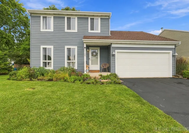 Photo 2 of Single family home for sale at 1105 Appleton Ln, Geneva, IL 60134 | MLS# 12760383 | Listing updated on 2026-09-24