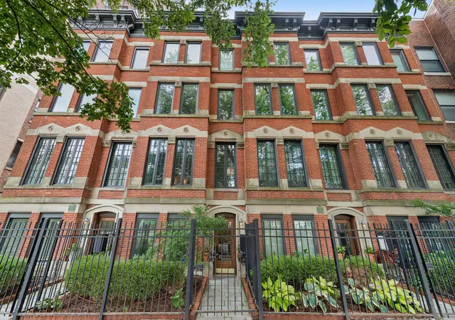 Condo for sale at 317 W Webster Ave #1, Chicago, IL 60614 | MLS# 12760423 | Listing updated on 2026-09-24