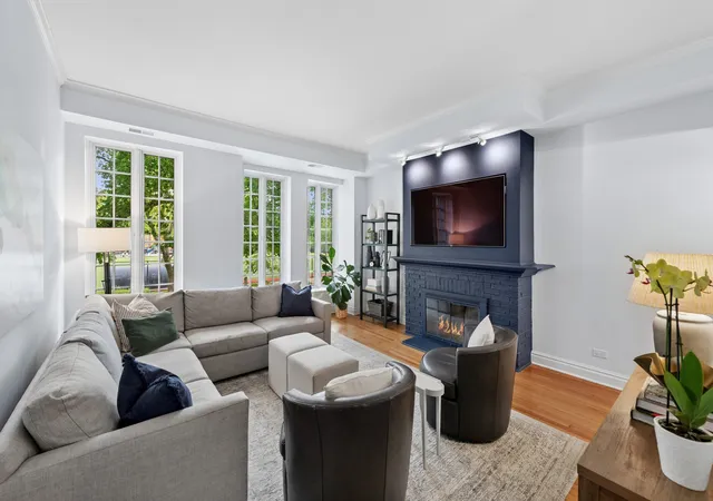 Photo 1 of Condo for sale at 317 W Webster Ave #1, Chicago, IL 60614 | MLS# 12760423 | Listing updated on 2026-09-24
