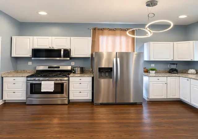 Photo 3 of Single family home for sale at 7314 S Green St, Chicago, IL 60621 | MLS# 12760427 | Listing updated on 2026-09-16