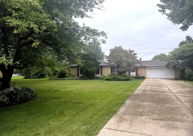 Photo 2 of Single family home for sale at 1641 Willow Way, Princeton, IL 61356 | MLS# 12760434 | Listing updated on 2026-09-22