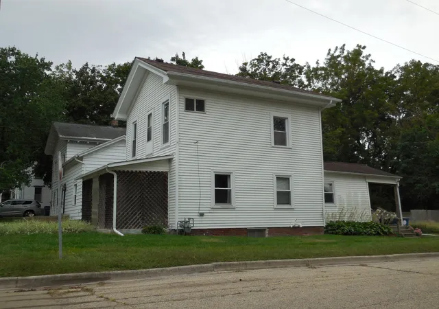 Photo 2 of Sale Pending at 506 S 1st Street, Princeton, IL 61356 | MLS# 12760452 | Listing updated on 2026-09-19
