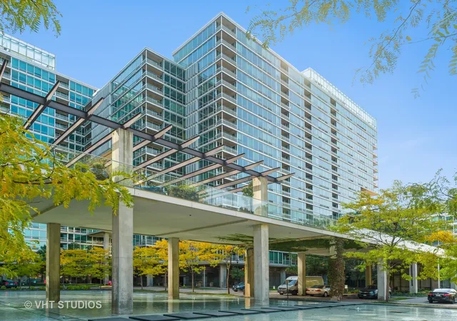 Condo for sale at 9655 Woods Dr #707, Skokie, IL 60077 | MLS# 12760481