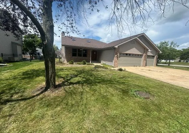 Photo 2 of Single family home for sale at 1235 Patriot Way, Bourbonnais, IL 60914 | MLS# 12760488 | Listing updated on 2026-10-05