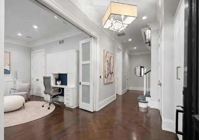 Photo 3 of Mansion for sale at 451 W Deming Pl, Chicago, IL 60614 | MLS# 12760503 | Listing updated on 2026-09-17