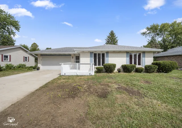 Photo 1 of Single family home for sale at 651 Concord Pl, Bourbonnais, IL 60914 | MLS# 12760506 | Listing updated on 2026-10-01