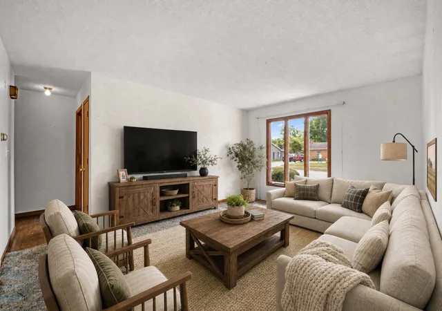 Photo 3 of Single family home for sale at 651 Concord Pl, Bourbonnais, IL 60914 | MLS# 12760506 | Listing updated on 2026-10-01