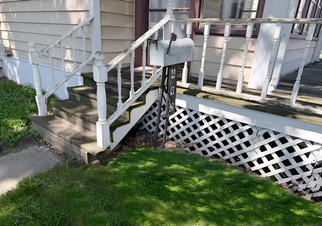 Photo 2 of Single family home for sale at 492 Freeland Ave, Calumet City, IL 60409 | MLS# 12760511 | Listing updated on 2026-09-21