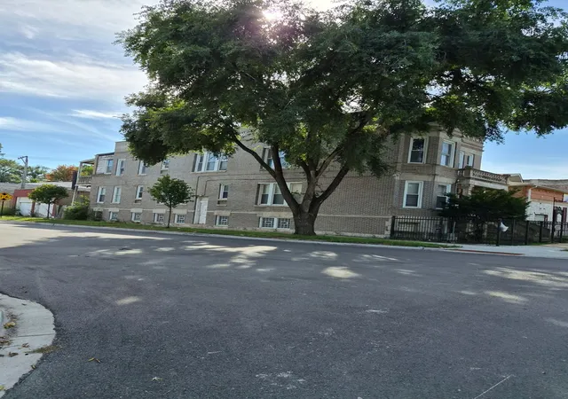 Photo 2 of Multi family home for sale at 2901 W Arthington St, Chicago, IL 60612 | MLS# 12760518 | Listing updated on 2026-09-30